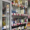 В Красноярске полицейские изъяли из магазина 440 бутылок нелегальной...