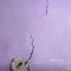 Жители разрушающегося дома на Бограда показали, что сейчас происходит со зданием