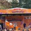 В Москве провели фестиваль для глухих — артисты пели песни, а само...