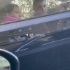 Семейная пара напала на автомобилистку на ЖБИ