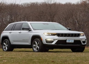 У новых Jeep Grand Cherokee могут вылететь пружины на ходу