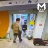 Бизнесмен силой выставил детей из магазина в Усть-Илимске.