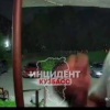 Неадекватный мужчина с ножом перепугал жителей дома по пр. Октябрьский, 82 в...