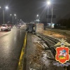 Грузовик опрокинулся и загорелся после аварии в Пушкино