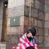 В Санкт-Петербурге зумеры решили устроить фотосессию с флагом США прямо у...