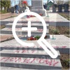 Вандалы исписали баллончиком мемориал 