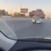В Ливане мужчина решил перевезти тонну макулатуры на своей старенькой тачке.
