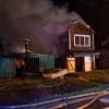 В Енисейске сотрудники полиции эвакуировали двоих пенсионеров и 5-летнюю девочку во время пожара