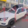 В Москве мужчина упал из многоэтажки и выжил. Он приземлился на...