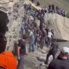 В Дагестане скала обрушилась на бульдозер