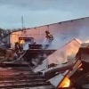 Пожар уничтожил пилораму застройщика под Новосибирском