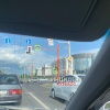 В Кемерове оштрафуют мать школьницы, залезшей на дорожный знак