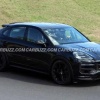 Porsche готовит самый спортивный Cayenne — на тестах заметили новую версию Turbo GT с пакетом Weissach.