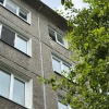 Четырехлетняя девочка разбилась насмерть, выпав из окна 5-го этажа в Ачинске.