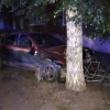 «Запивал водку пивом»: сильно пьяный водитель в Юрге снес металлическое...