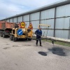 В первом военном городке продолжаются работы по ремонту дороги. В сентябре...