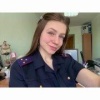 Полицейская вышла замуж за парня, которому она вынесла дверь вместе с СОБРом