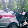 Автомобиль с росгвардейцами съехал в кювет и врезался в дерево на Заповедной...
