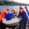 На Оке лодка влетела в скалу — одного из мужчин увезли спасатели. В Зиминском...