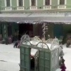 Петербург посреди лета засыпало снегом из-за съёмок фильма. 🇷🇺 Источник: ЧП...