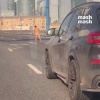 Эффектный голый побег с места ДТП устроил житель Москвы: он протаранил две машины и попытался удрать