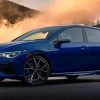 Volkswagen Golf R продают в России за 4,8 млн рублей.