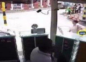 — Проезд оплачивайте