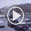 Такси врезалось в набережную Фонтанки из-за приступа у водителя