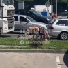 Двое водителей устроили спарринг на Фабричной.