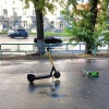 Мужчина на электросамокате сбил ребенка на обычном самокате в Новокузнецке.