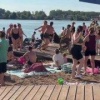 В Уфе мигрант словил по челюсти на пляже, после того, как приставал к...