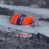 Строитель уснул прямо на стройплощадке. Кадры сделали в Шалготарьяне. 🇷🇺...