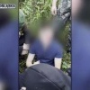 В Польше подростки избили украинца-педофила, а затем побрили налысо и нарисовали нацистскую символику на лице, сообщает местная полиция.