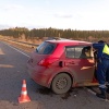 Полицейские работают на месте ДТП в Манском районе, в...