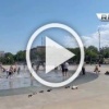 ⛲️В Оренбурге дети в жару захватили фонтан в парке возле...
