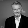 Умер Сэм Нил, звезда «Парка Юрского периода» и «Острых козырьков»