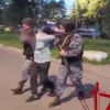 В Подмосковье мужчина угрожал ножом прохожим, которые защитили от него девушек, отказавших в знакомстве.