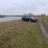 Тюменка въехала на машине в реку и погибла