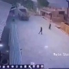 В Нигерии рабочего насмерть раздавило грузовиком на стройке. Мужчина отвлёкся...