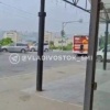 ❗️Опасные игры: дети цепляются за автобусы в Владивостоке