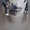 В Ленинске-Кузнецком избили ребенка на глазах у всех школы, и никто не решился помочь пострадавшему.