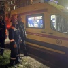В Красноярске женщина выпала из окна и оказалась на крыше магазина