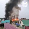 Теплицы горят в деревне под Иркутском. Огонь разошёлся на 2300 квадратов.