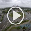 Предмостная площадь. Курьер на электровелосипеде...