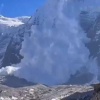 Число погибших альпинистов после схода лавины в Кабардино-Балкарии...