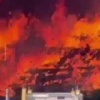 Огонь угрожает домам в испанской Каталонии — пожары бушуют из-за сильной жары. Горят 25 гектаров лесной территории в природном парке Кольсерола. Пламя видно из разных частей Барселоны.