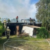 В Абакане пожарные эвакуировали из горящего дома три газовых баллона