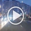 В Новой Москве ребенок чуть не оказался под колесами...