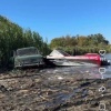 Каскадер перепрыгнул «Жигули» с катера и улетел в камыши