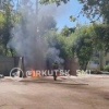 Пожар устроили подростки на мусорной площадке в Иркутске